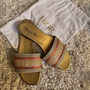 DIOR Slides - Gold and Pink - size 8